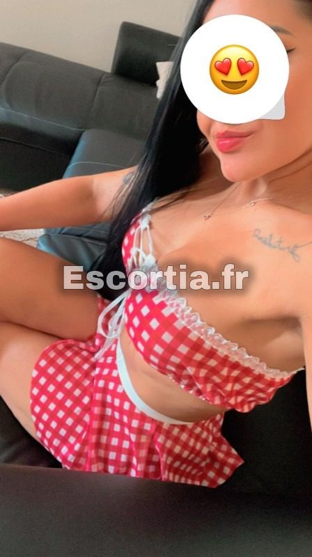 Michelly Jolie photo 2