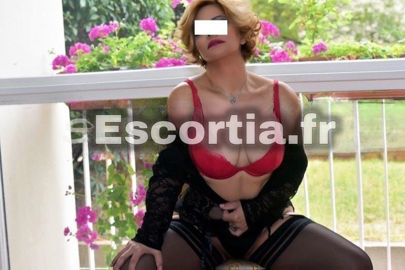 AliceCharme photo 3