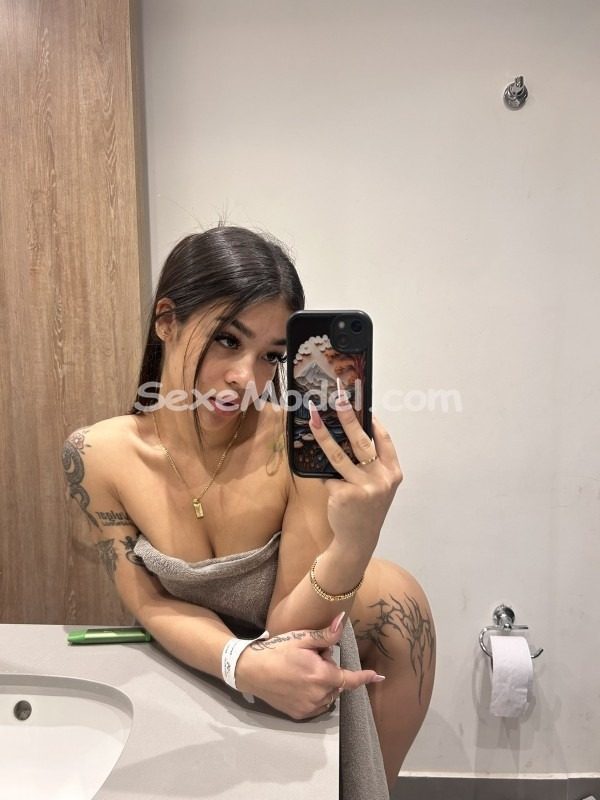 Bruna GFE photo 3