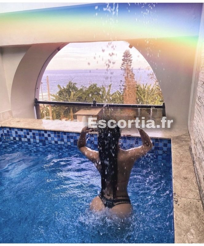isabelle TRANS  20CTM escort Chartres