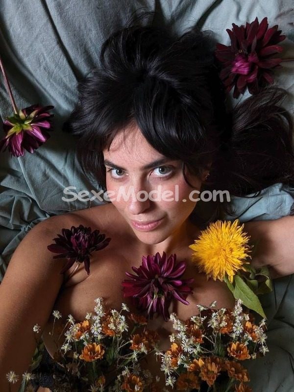 MutineLouise photo 3