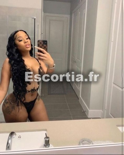 Maty escort Villeneuve-saint-georges