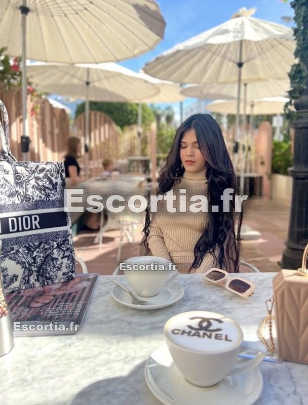 BRENDA HOT escort Chambéry