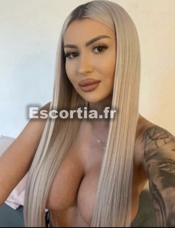 REEALE YSABELLE escort Saint-nazaire