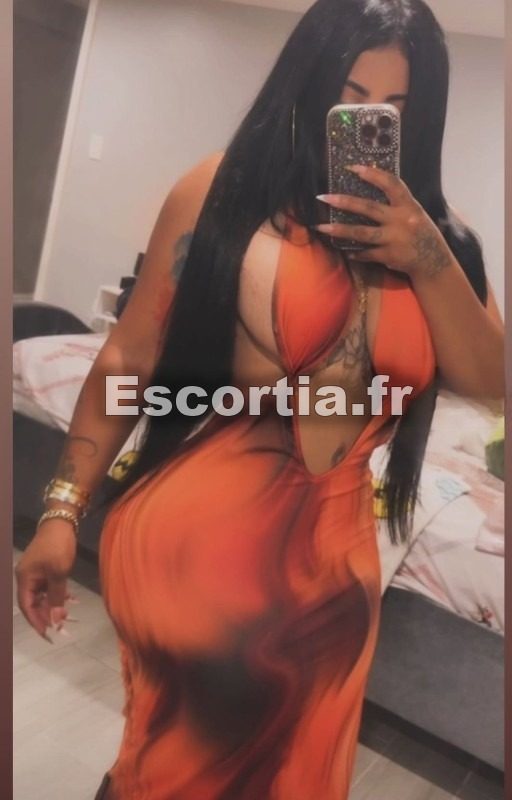 Fete Blanche sans limite escort Bagnolet