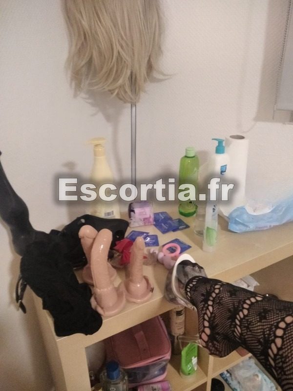 LUCY photo 4