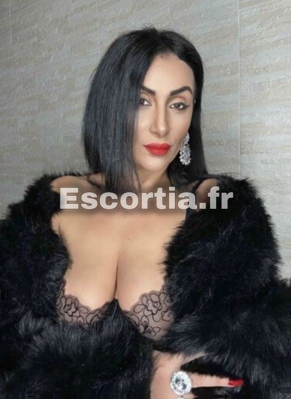 Katty escort Le Bourget