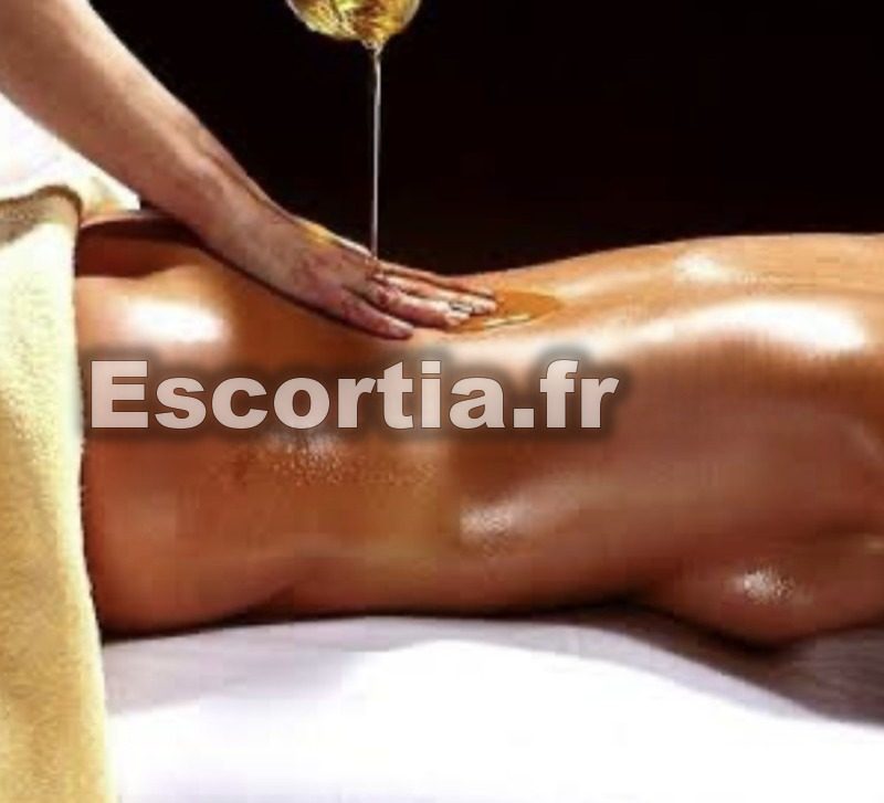 Danielle massage aux huiles escort Rouen