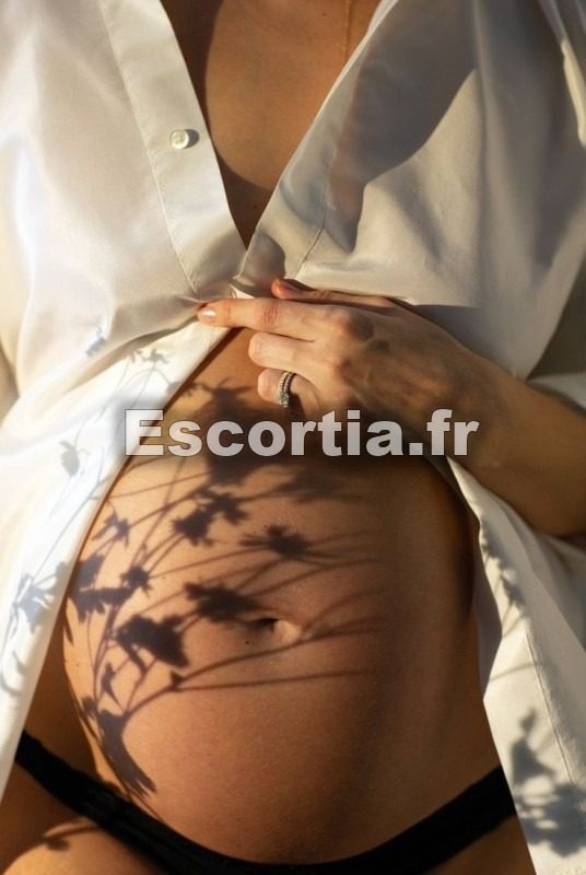 Bruna enceinte escort Saint-Étienne