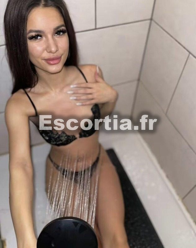 Byby escort Blois