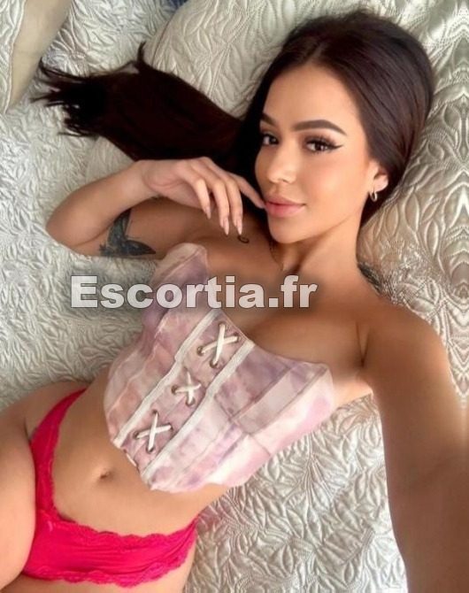 Charlotte Massage 69 hot escort Menton