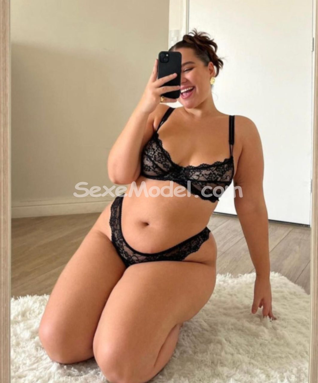 YENNY BBW escort Troyes