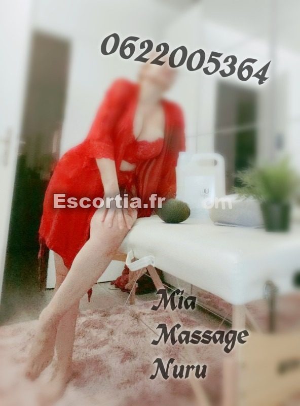 mASSAgE MiA photo 4