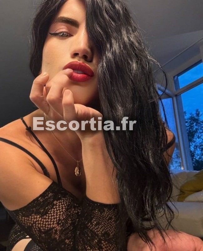 Sperme bouche trans escort Saint-gaudens