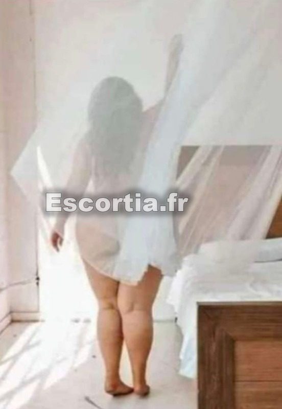 SARA FELLATION NATUREL escort Asnieres-sur-Seine