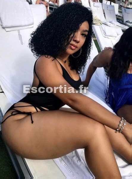 Laxy ssexy photo 2