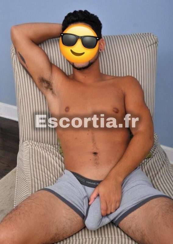 Charlye.09 photo 2