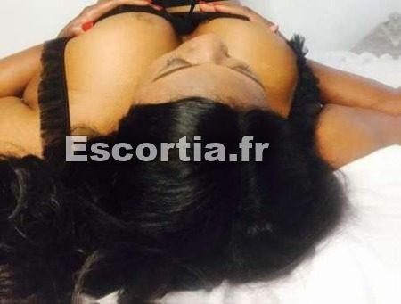 Corine photo 2