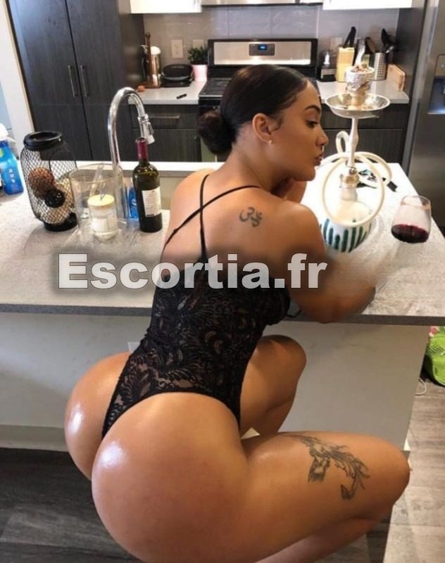 Paola tres sexy photo 2
