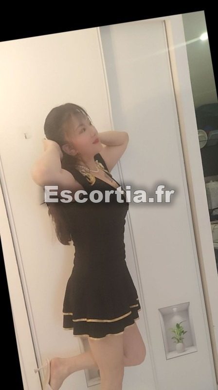 masseuse nue photo 2