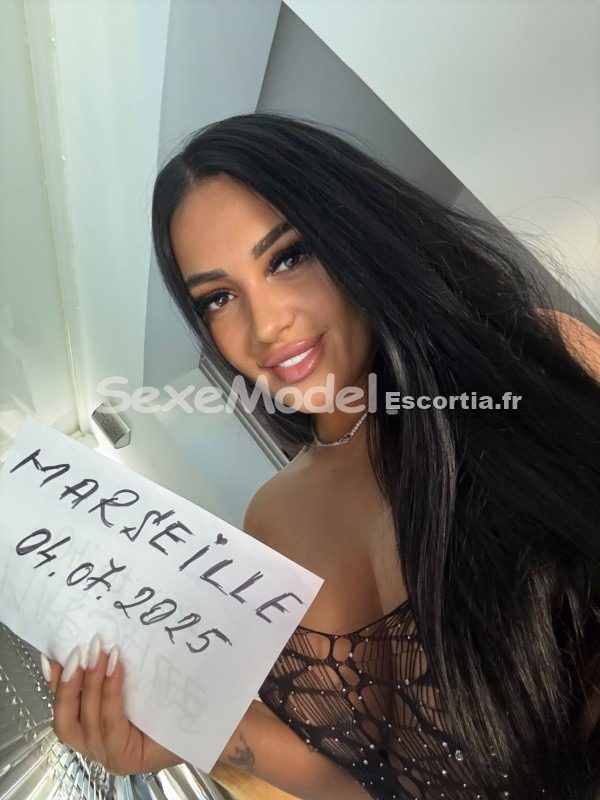 Chloe escort Nice