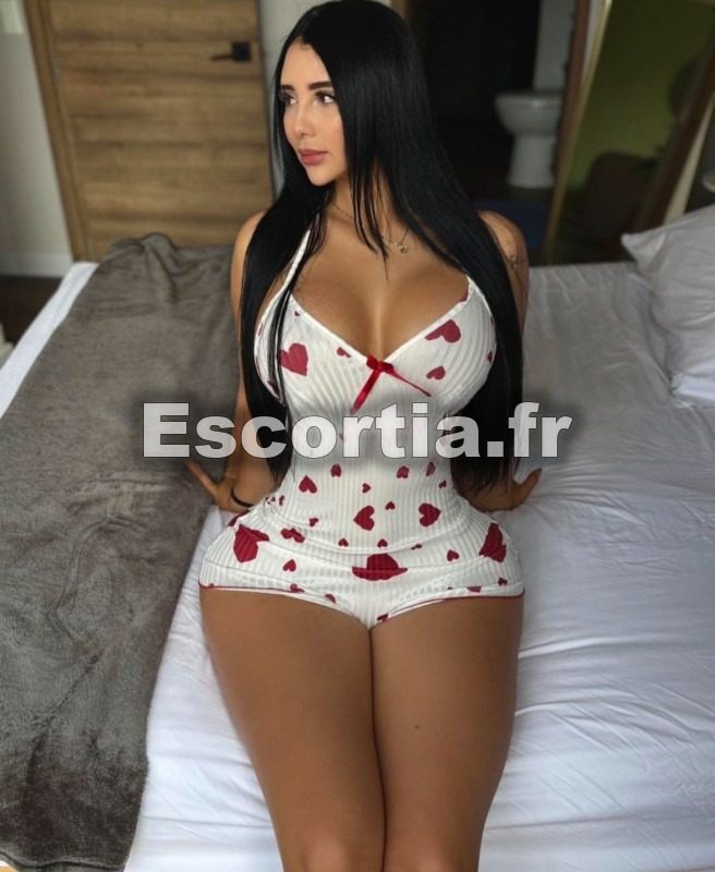 Mia 0757841464 escort Paris