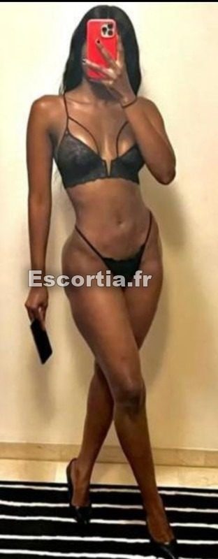 Sara la sublime escort Marseille