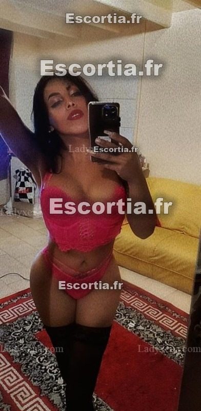 Fox kataleya latine photo 5