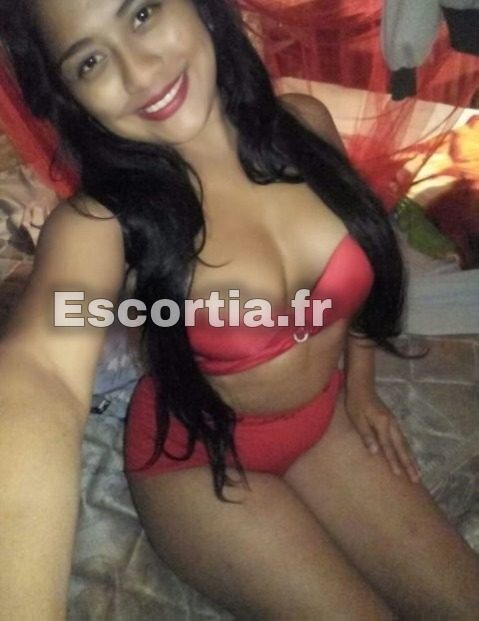 Sara photo 2