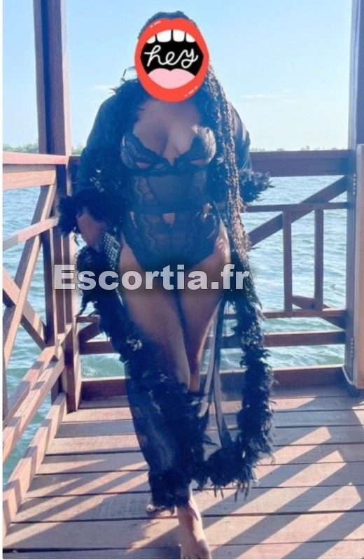 Pamela escort Choisy-le-roi