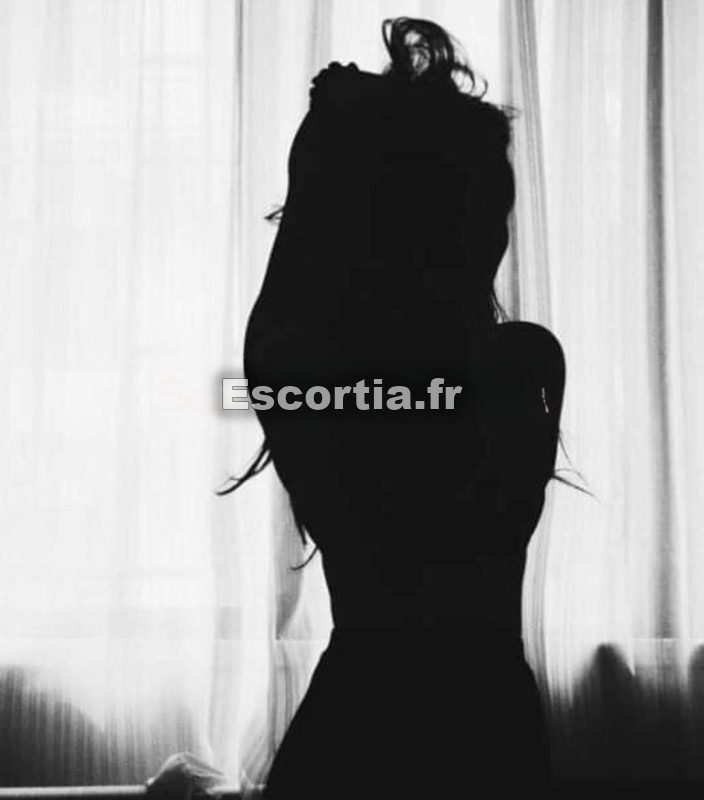 CIELO CHAUDE BELLE photo 4