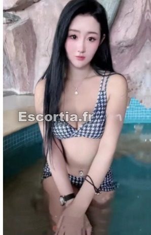 rose escort Levallois-perret