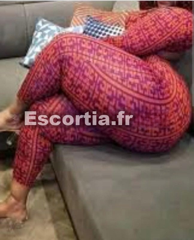 hottylove12 escort Colombes