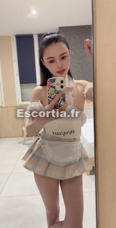 lea escort Bordeaux