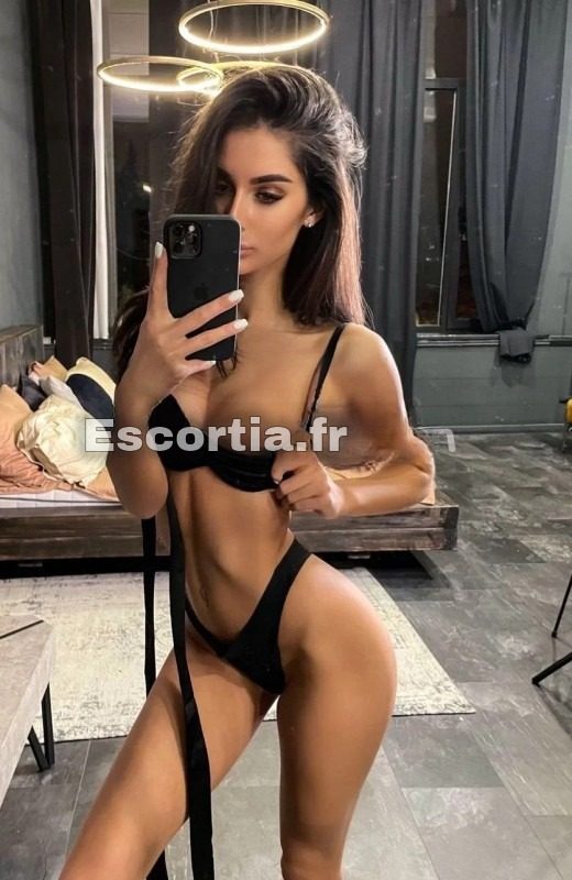 JOANNA escort Lille
