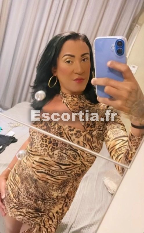 LAURA 21CM SALOPE escort Pontault-Combault
