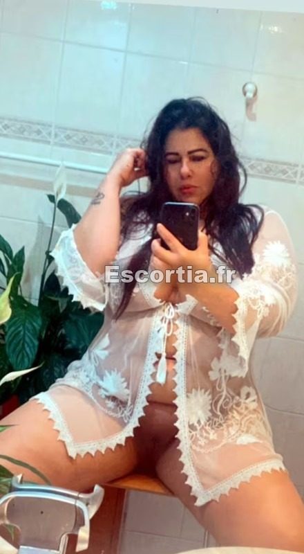 Laura escort Bagnolet