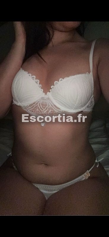 Nina escort Massy