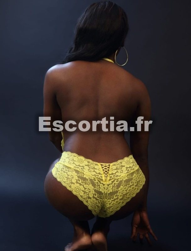Mymylyon escort Saint-Étienne