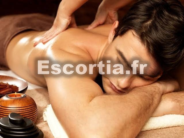 Massage Transexuelle Tantrique escort Annecy