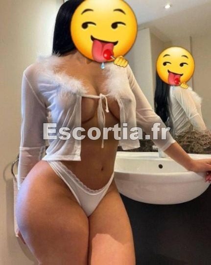 Camila escort Perpignan