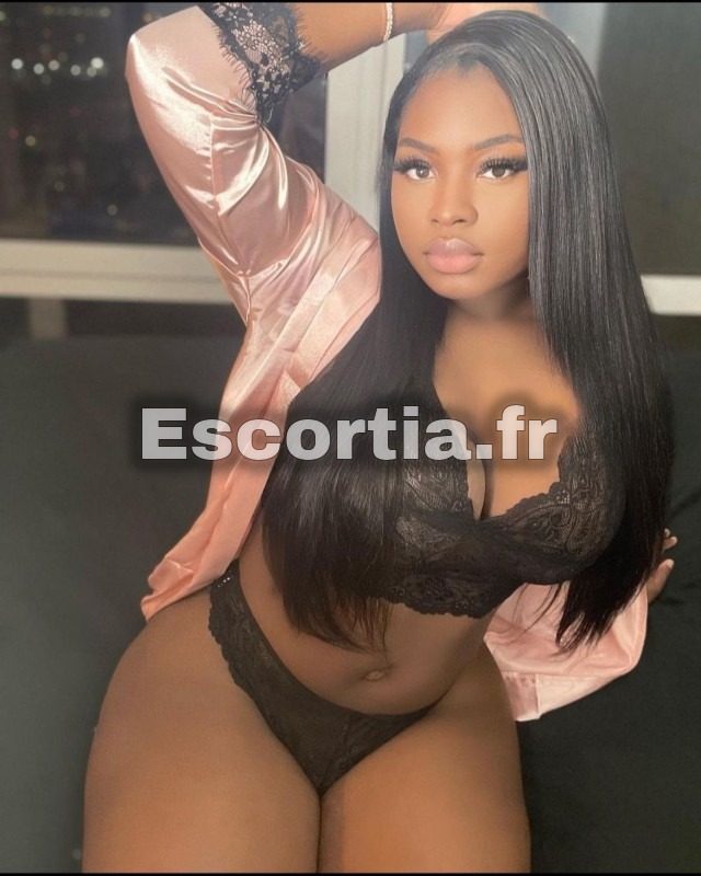 Jazmin hot escort Bobigny