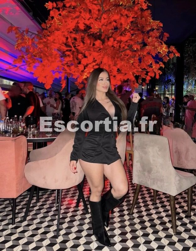 Nina photo 4