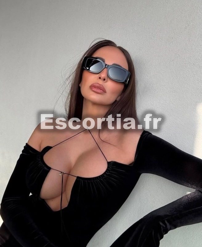 ELISABET TOPP FELLATION escort Dijon