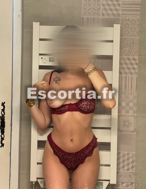 SHOWCAM escort La Roche-sur-yon