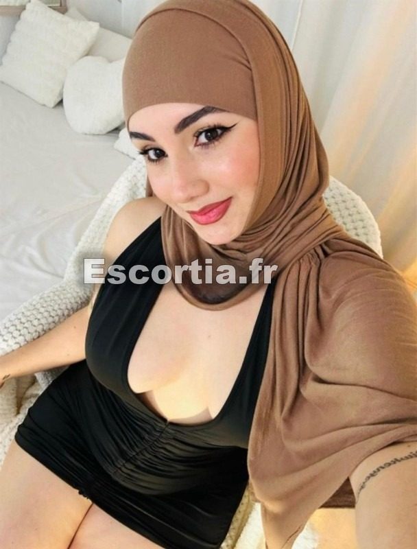 Yoli photo 4