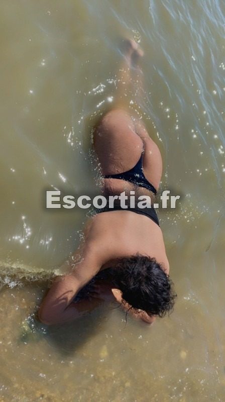 Deplace escort Nantes