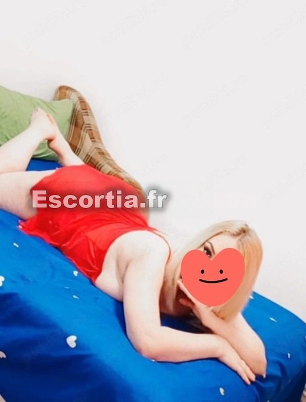 Amanda fetish pied domina escort Villefranche-sur-saône