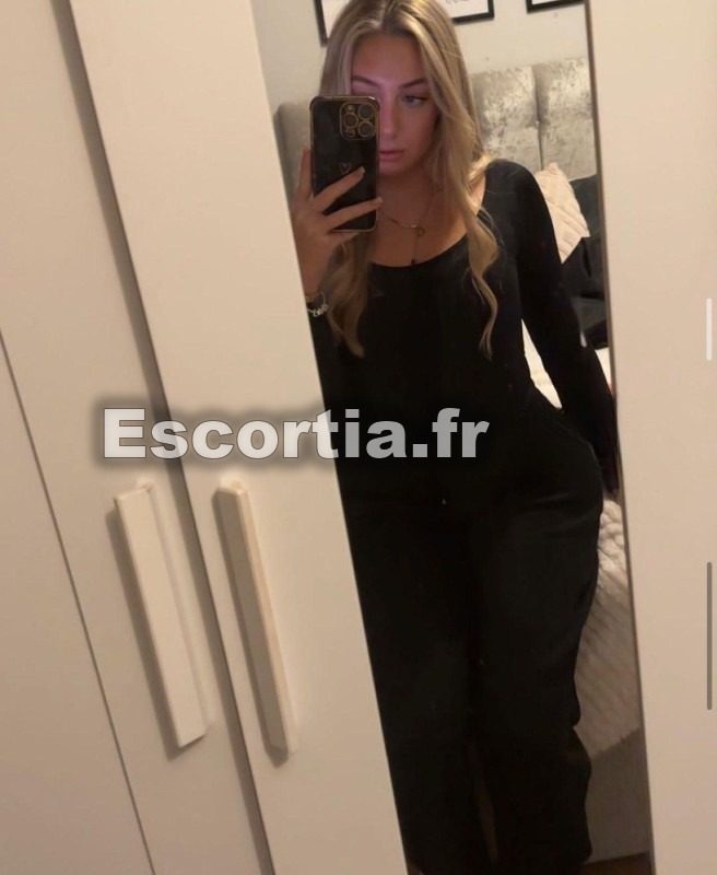 CassandraDeplacement escort Bordeaux