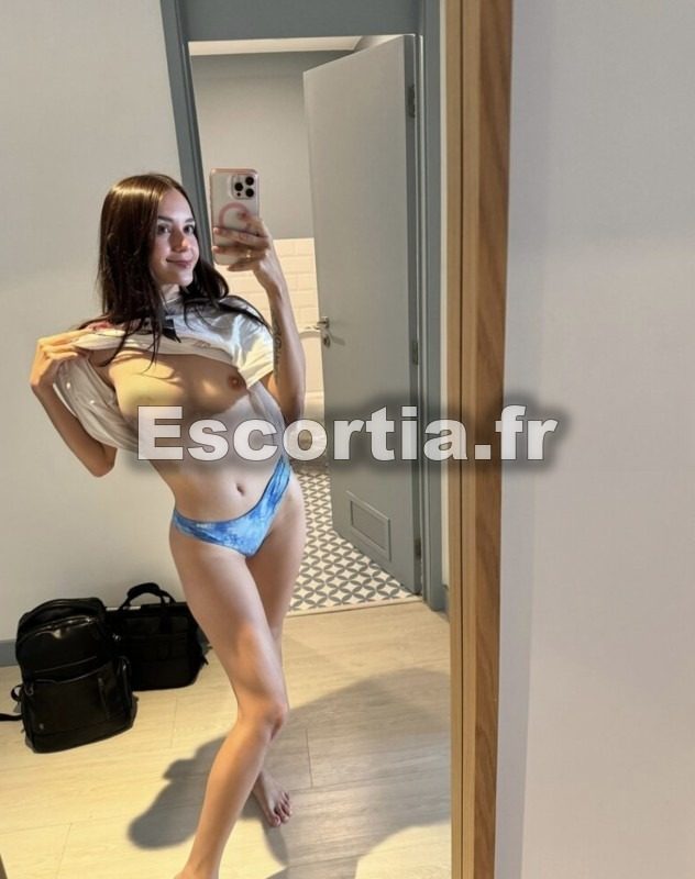 Samira escort Aulnay-sous-bois